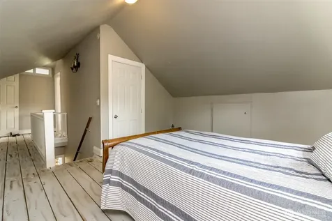 220 S 55th Street Tacoma WA 98408