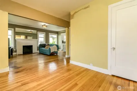 220 S 55th Street Tacoma WA 98408