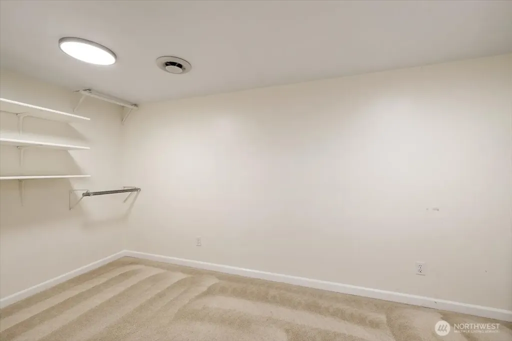 15062 SE 44th Street Bellevue WA 98006