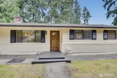 15062 SE 44th Street Bellevue WA 98006