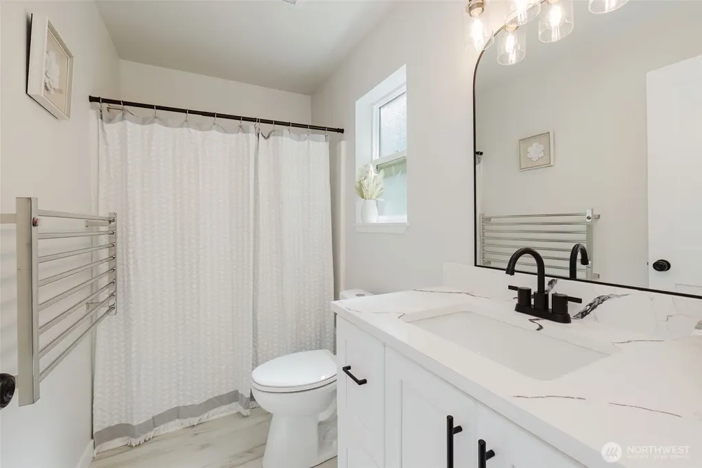 90 W Highland Road Shelton WA 98584