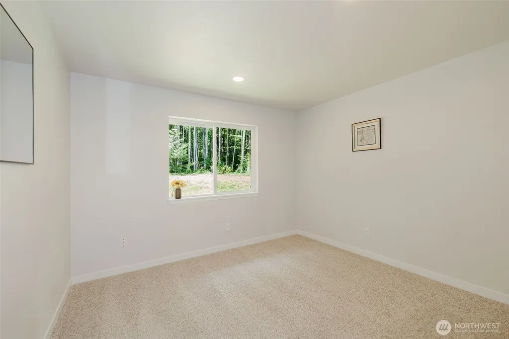 90 W Highland Road Shelton WA 98584