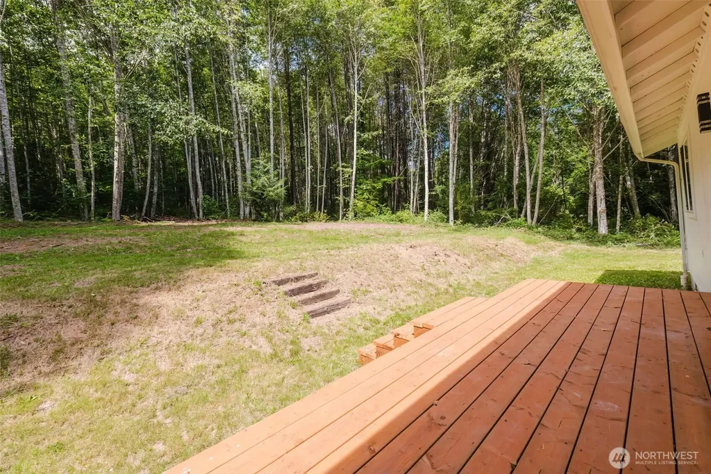 90 W Highland Road Shelton WA 98584