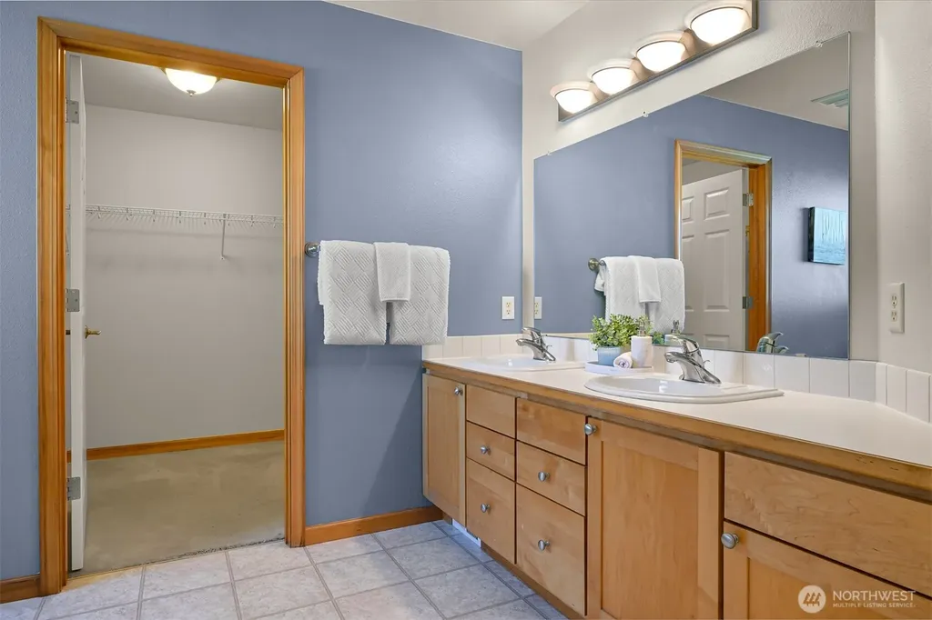 2203 36th Street Bellingham WA 98229