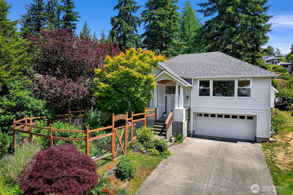 2203 36th Street Bellingham WA 98229