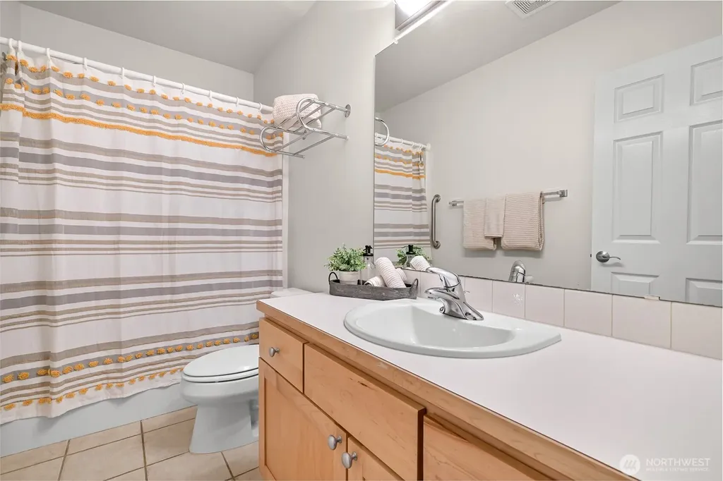2203 36th Street Bellingham WA 98229
