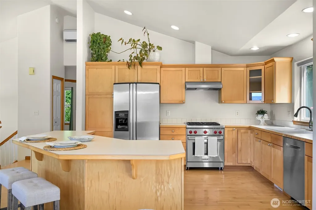 2203 36th Street Bellingham WA 98229