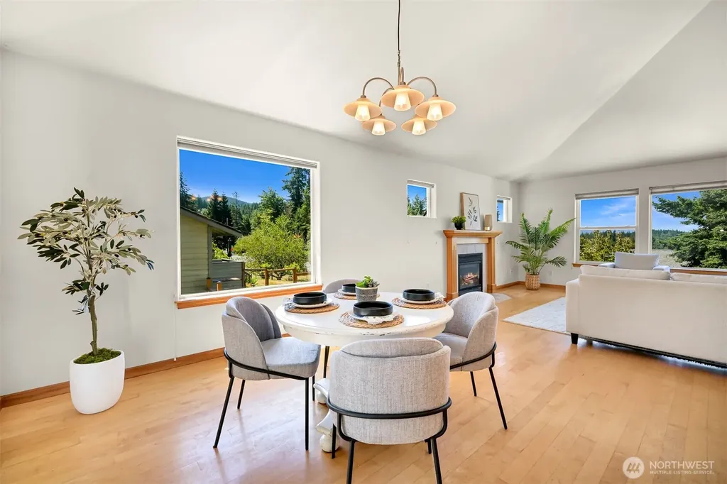 2203 36th Street Bellingham WA 98229