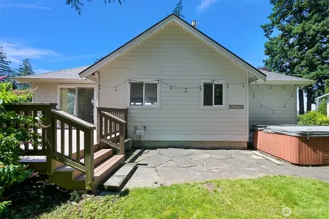 2203 36th Street Bellingham WA 98229