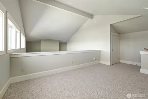 4815 Portalis Way Anacortes WA 98221