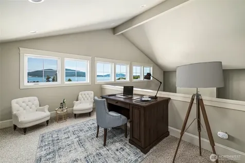 4815 Portalis Way Anacortes WA 98221