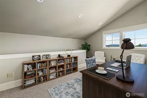 4815 Portalis Way Anacortes WA 98221