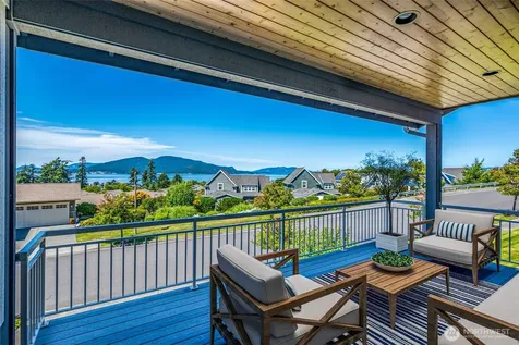 4815 Portalis Way Anacortes WA 98221