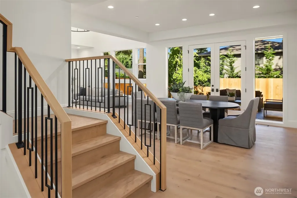 550 166th Avenue NE Bellevue WA 98008
