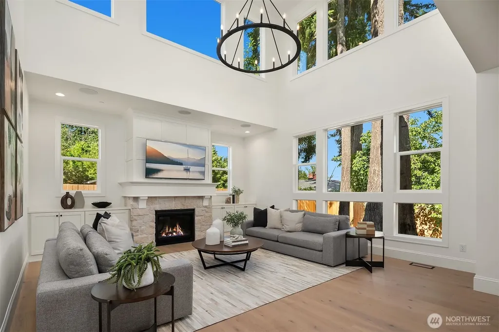 550 166th Avenue NE Bellevue WA 98008