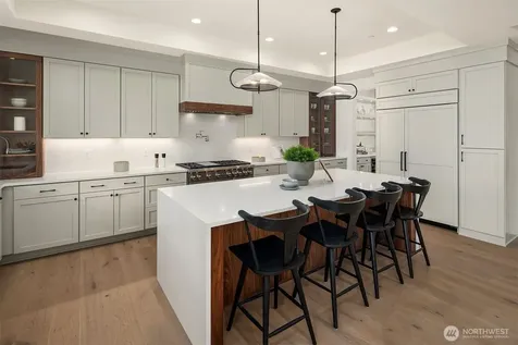 550 166th Avenue NE Bellevue WA 98008