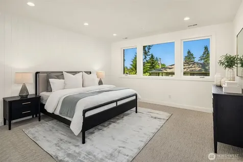 550 166th Avenue NE Bellevue WA 98008