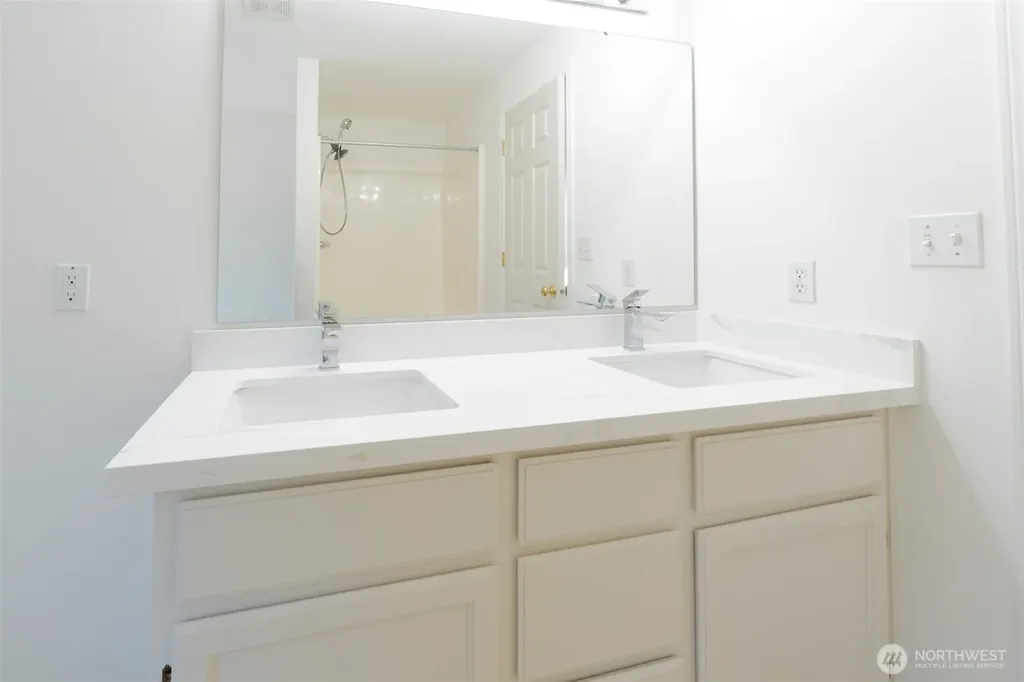 25412 160th Place SE Covington WA 98042