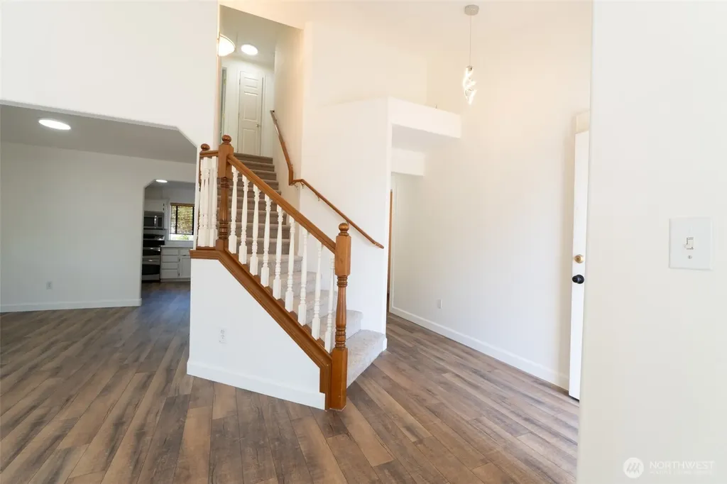 25412 160th Place SE Covington WA 98042