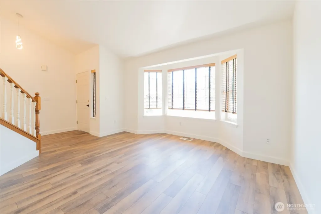 25412 160th Place SE Covington WA 98042