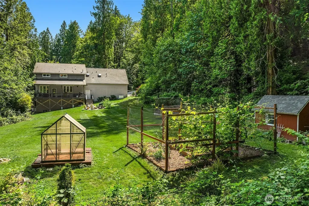 5508 329th Avenue SE Fall City WA 98024