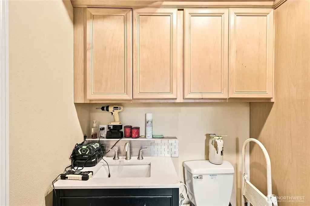 8316 121st Street SW Lakewood WA 98498