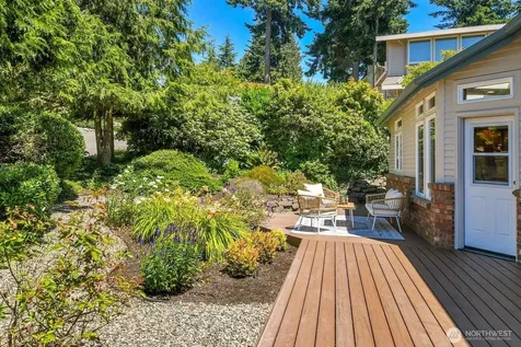 9407 61st Avenue W Mukilteo WA 98275