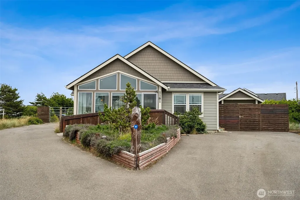 1181 Brookdale Court SW Ocean Shores WA 98569