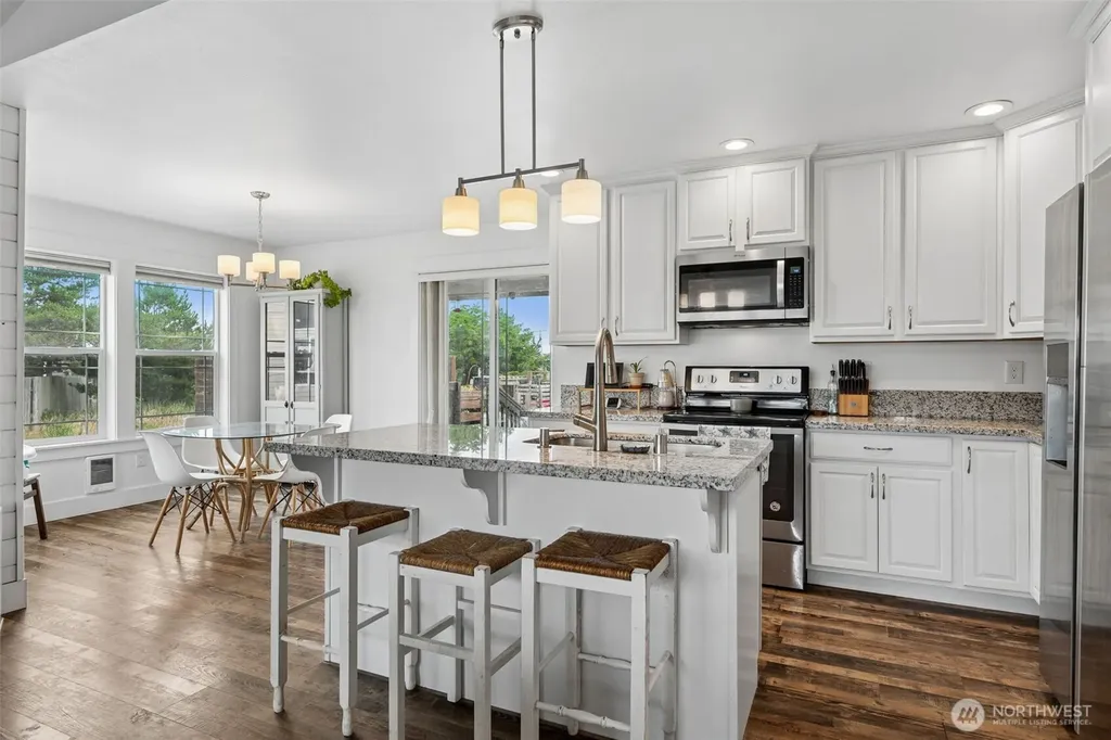 1181 Brookdale Court SW Ocean Shores WA 98569