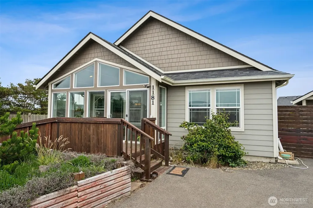 1181 Brookdale Court SW Ocean Shores WA 98569