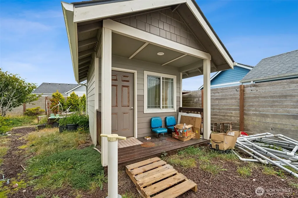 1181 Brookdale Court SW Ocean Shores WA 98569