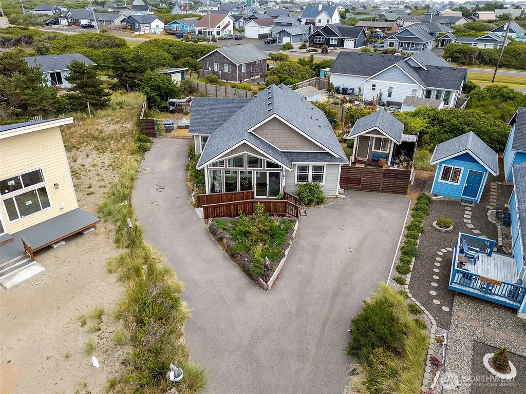 1181 Brookdale Court SW Ocean Shores WA 98569