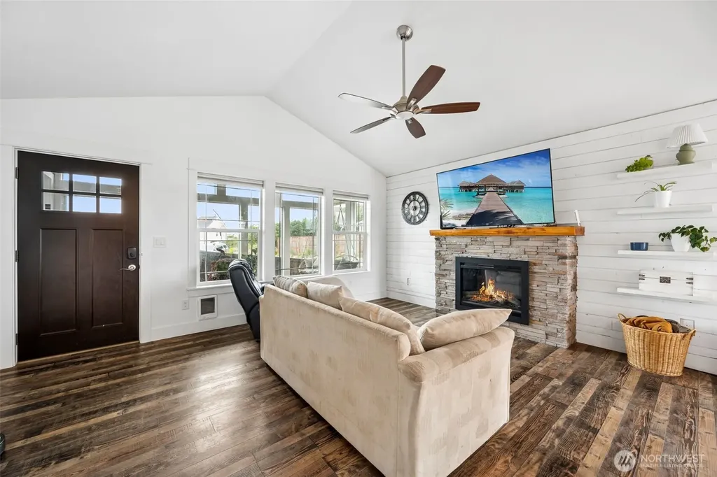1181 Brookdale Court SW Ocean Shores WA 98569