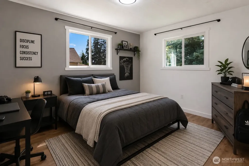 21 Maple Leaf Street Raymond WA 98577