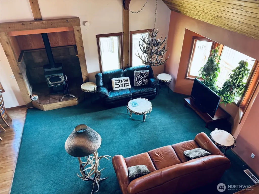 41 Mountain View Orcas Island WA 98245
