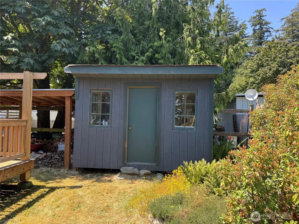 41 Mountain View Orcas Island WA 98245