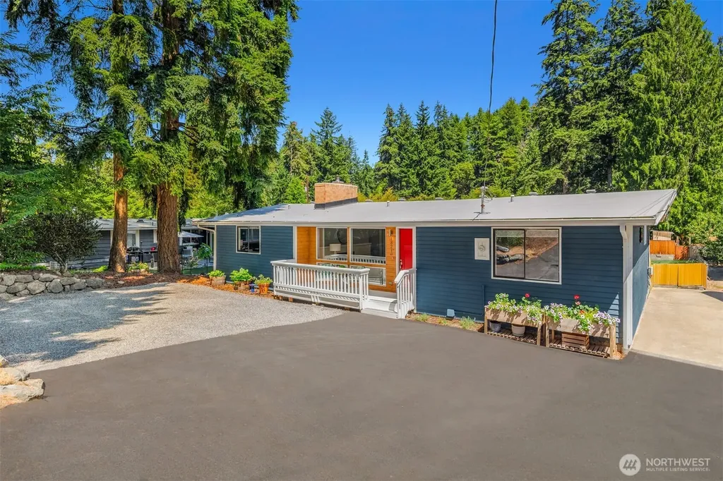 18210 Dayton Avenue N Shoreline WA 98133