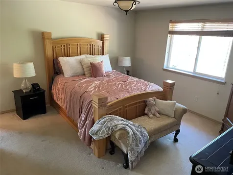 17722 37th Avenue E Tacoma WA 98446