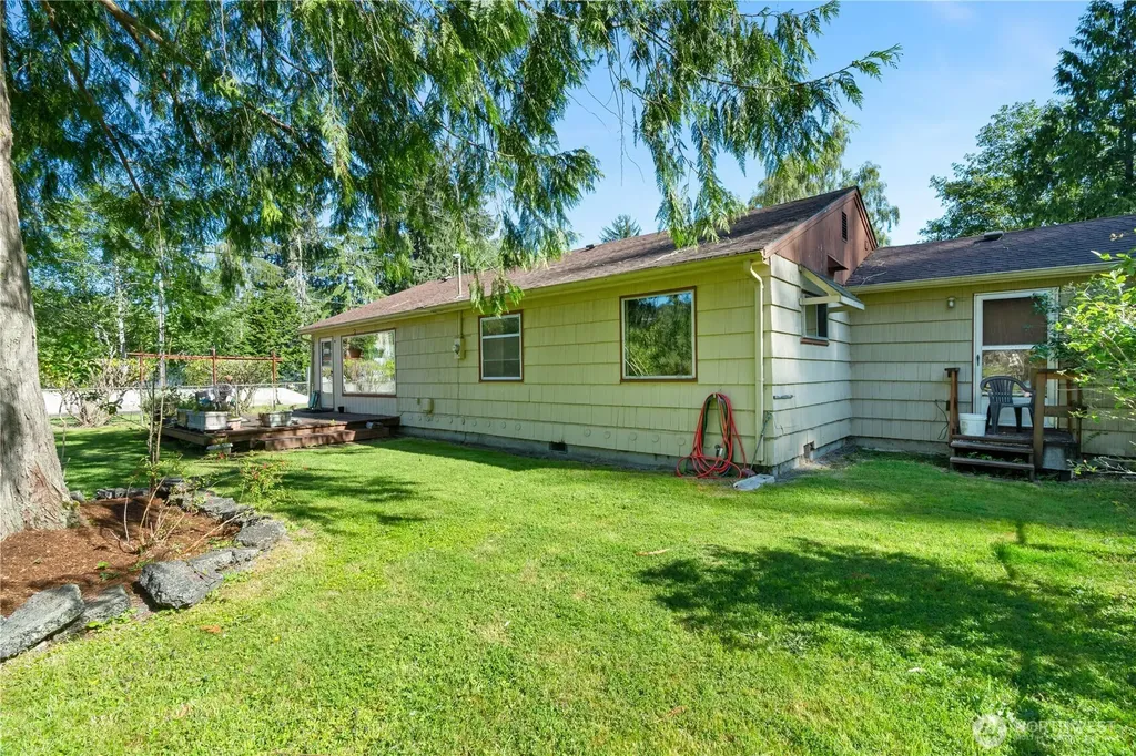 124 Endresen Road Hoquiam WA 98550
