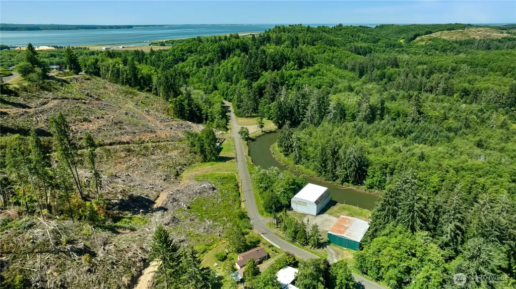 124 Endresen Road Hoquiam WA 98550