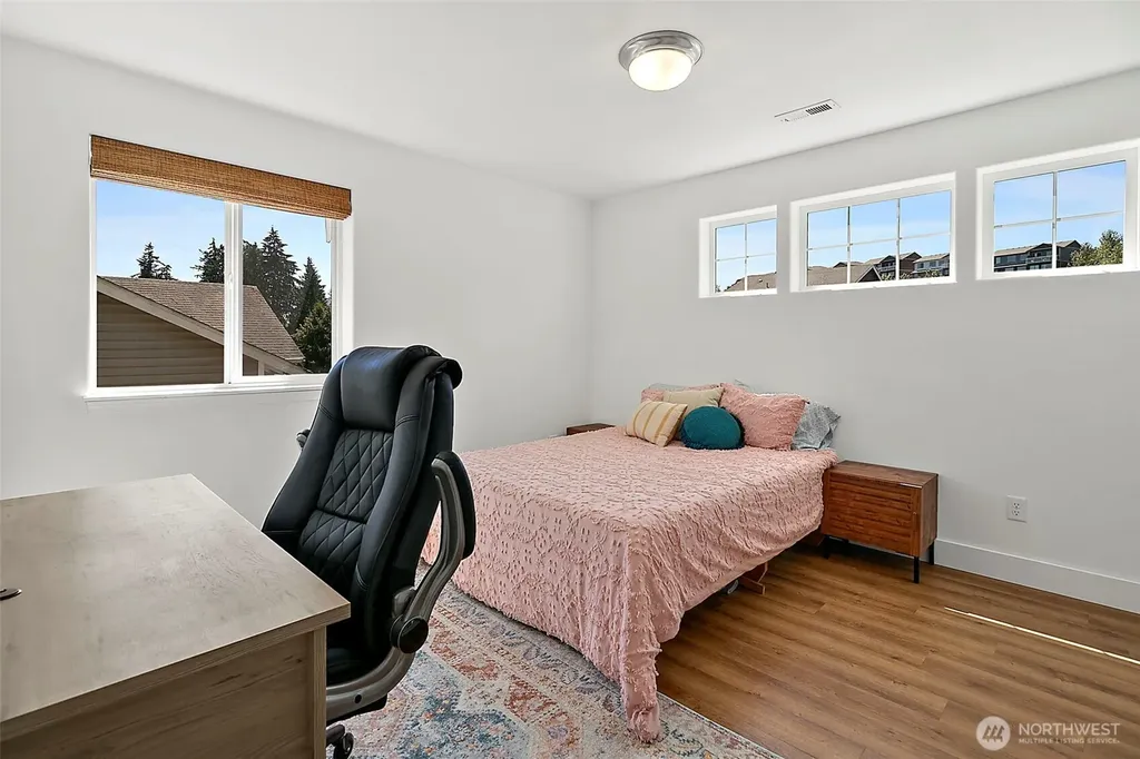 11005 179th Avenue Ct E Bonney Lake WA 98391