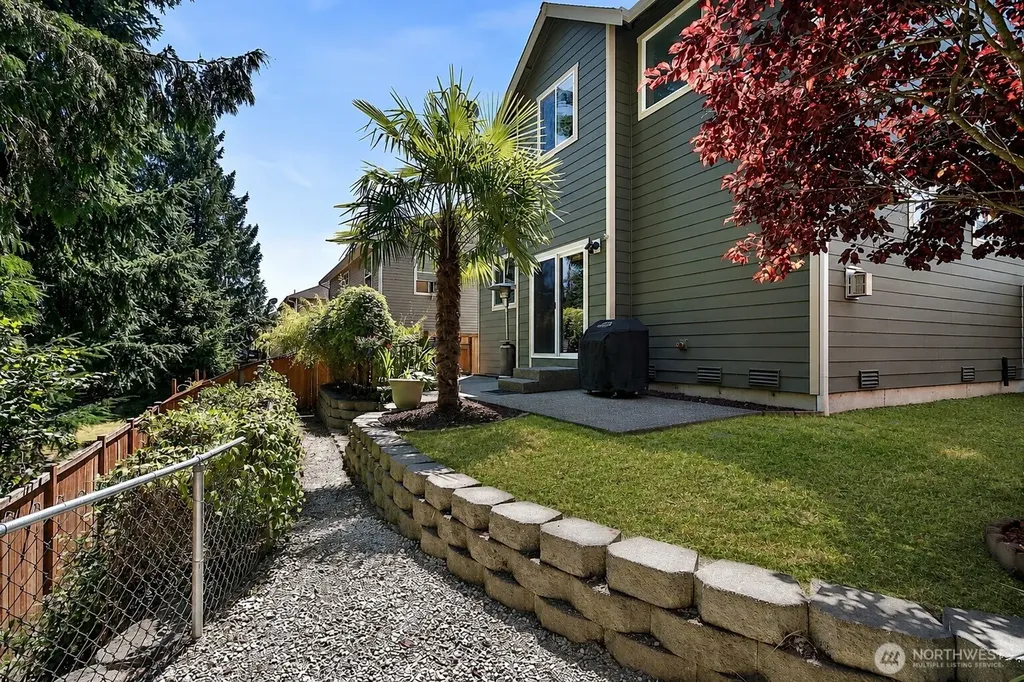 11005 179th Avenue Ct E Bonney Lake WA 98391
