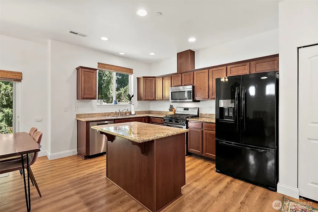 11005 179th Avenue Ct E Bonney Lake WA 98391