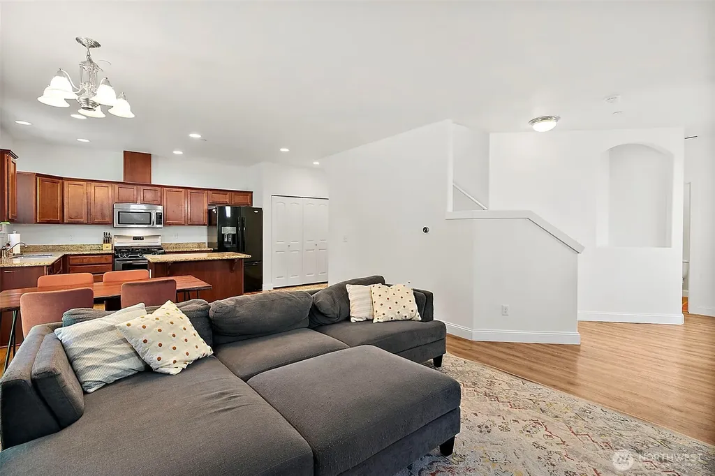 11005 179th Avenue Ct E Bonney Lake WA 98391