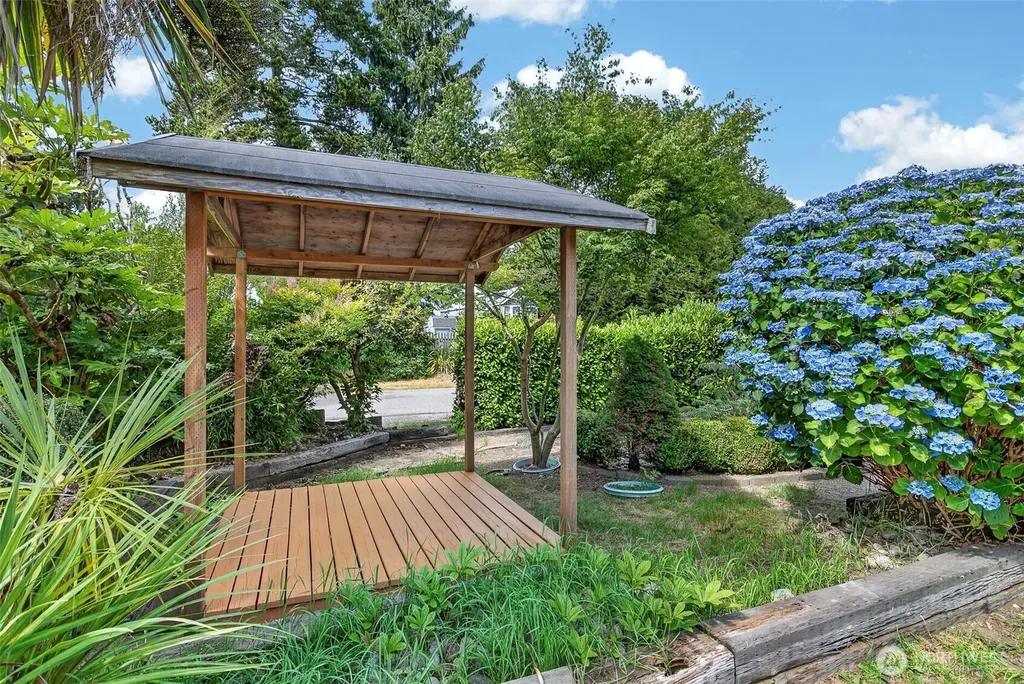 2610 240th Place Ocean Park WA 98640