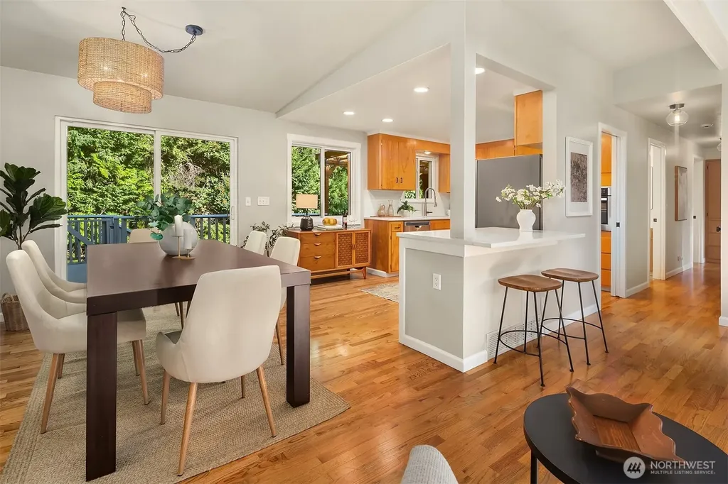 23823 86th Avenue W Edmonds WA 98026