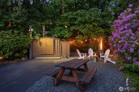 23823 86th Avenue W Edmonds WA 98026
