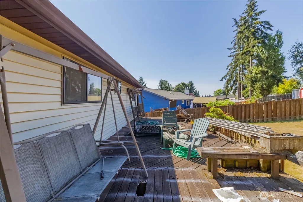 25401 35th Place S Kent WA 98032