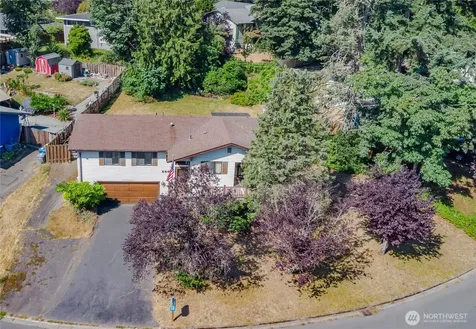 25401 35th Place S Kent WA 98032
