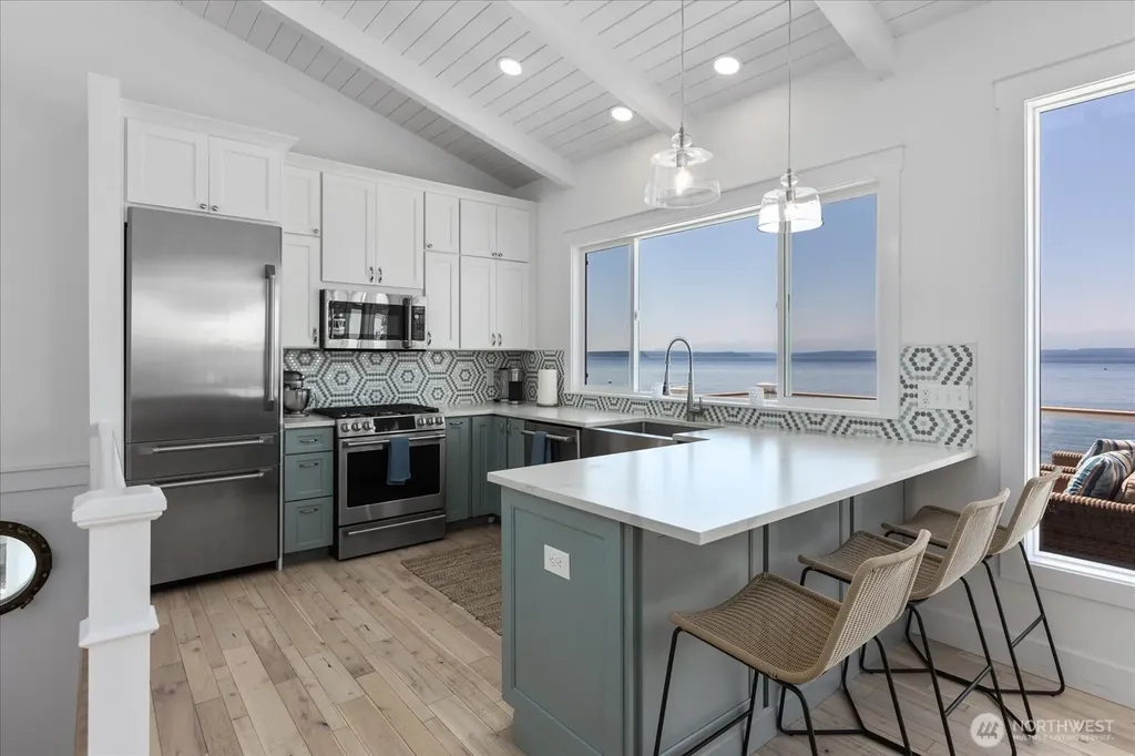 5924 Cedar Street Freeland WA 98249